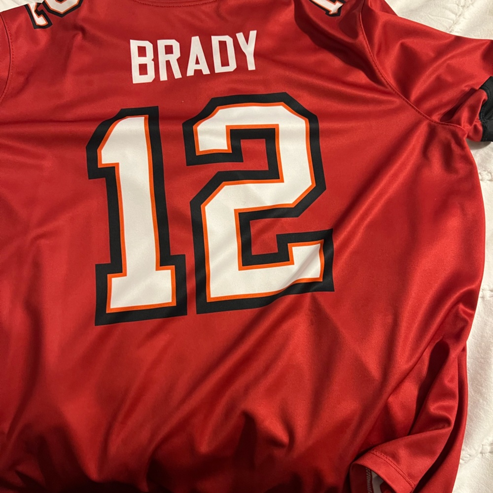 Nike - Brady Bucs Jersey - Women’s L